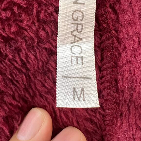 New Forgotten Grace Wine Red Faux Shearling Hooded Front Cardigan Women's Size M - Picture 5 of 6